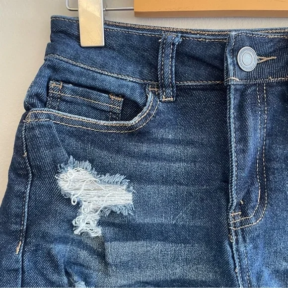 Sonoma SO Dark Blue Distressed Jean Shorts 2” Inseam - Size 25 (Size 1) EUC - Picture 4 of 14